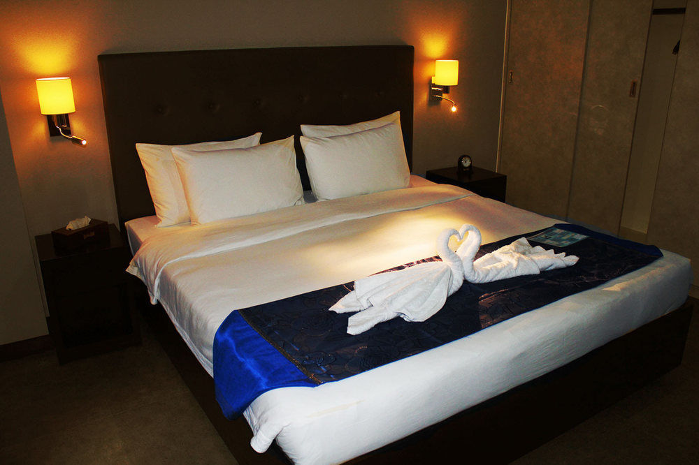 Sun Plaza Subic Hotel Olongapo Exterior photo