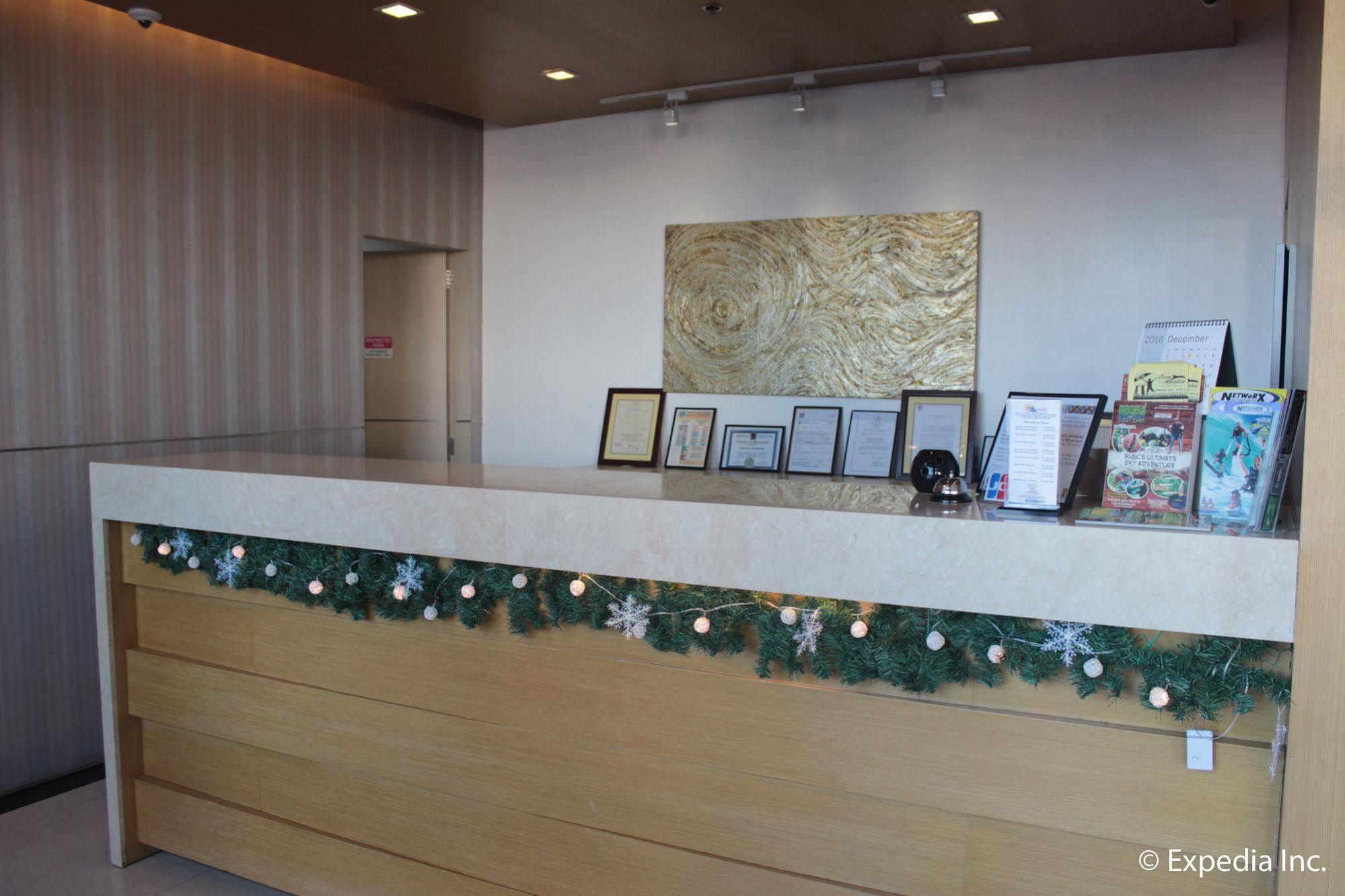 Sun Plaza Subic Hotel Olongapo Exterior photo