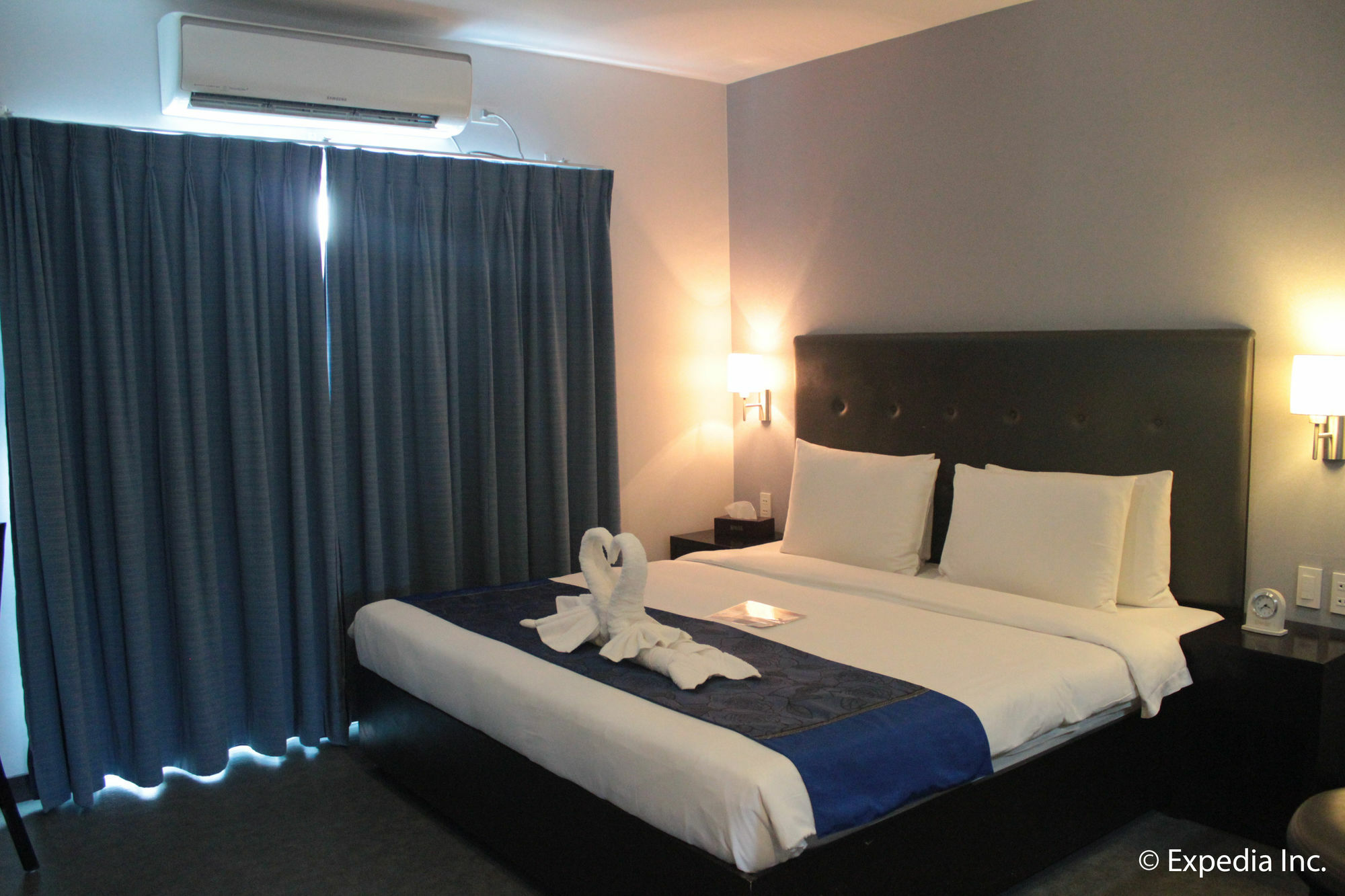Sun Plaza Subic Hotel Olongapo Exterior photo